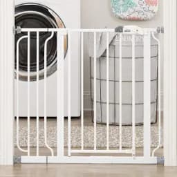 Regalo Safety 29"-38.5" Easy Step Baby Gate, Bottom of Stairs & Doorways